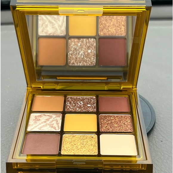 HUDA BEAUTY Makeup Huda Beauty Brown Obsessions Palette Toffee